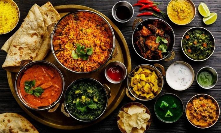 Top 12 Must-Try Pakistani Foods for Foreigners